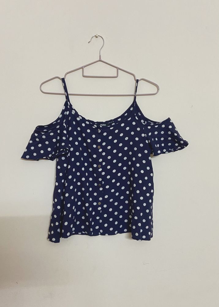 Brand- ONLY, New polka dot off shoulder top