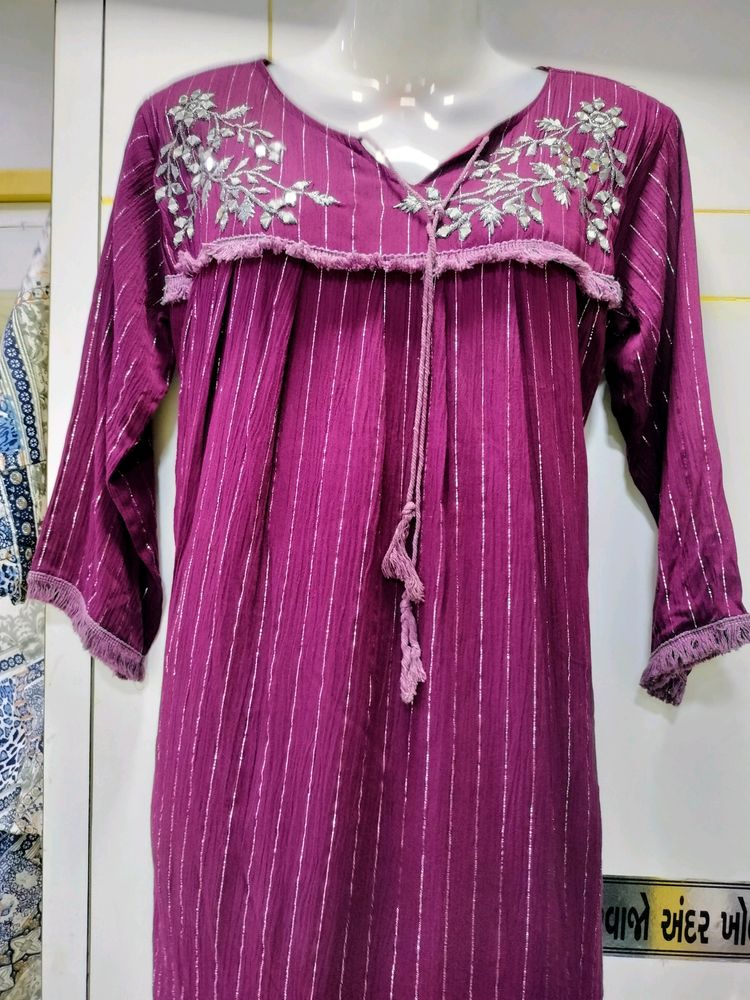 Western Kurti -L-Xl