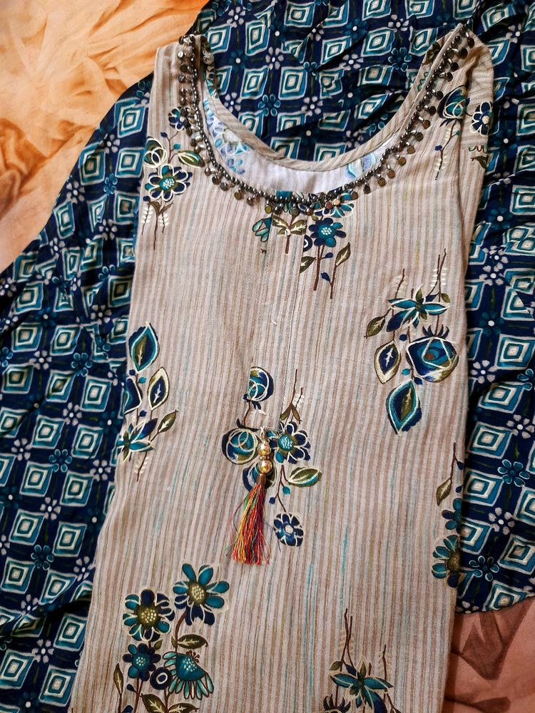 Kurti Sarara Suit