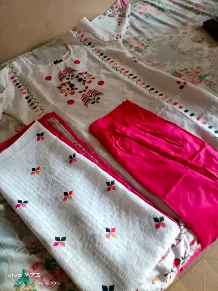 Beautiful 😍 dupatta Set 💝