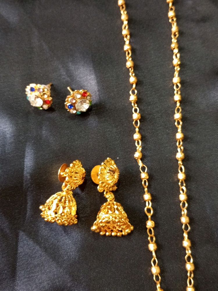 Two Pairs of Earrings , Matar Mala