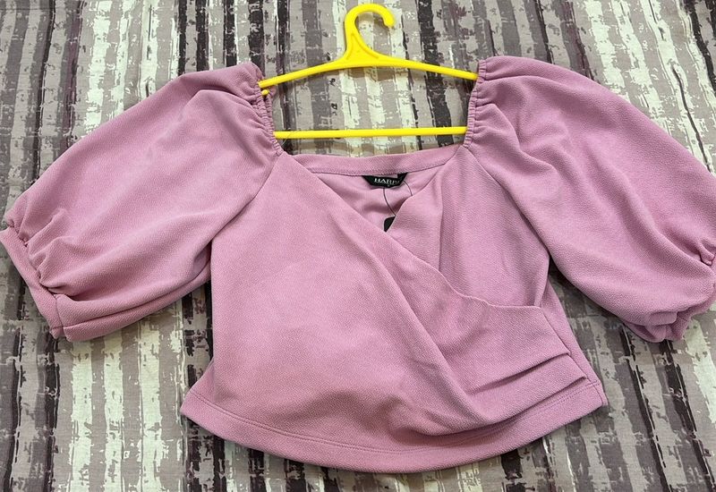 BRAND NEW HARPA LILAC CROP TOP