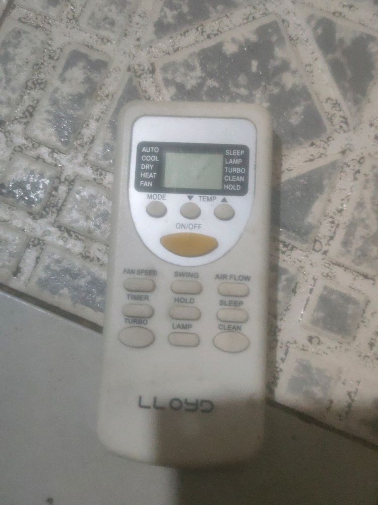 LLOYD AC REMOTE