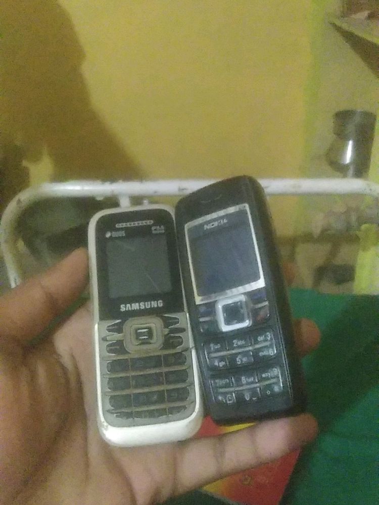 Samsung And Nokia Mobile