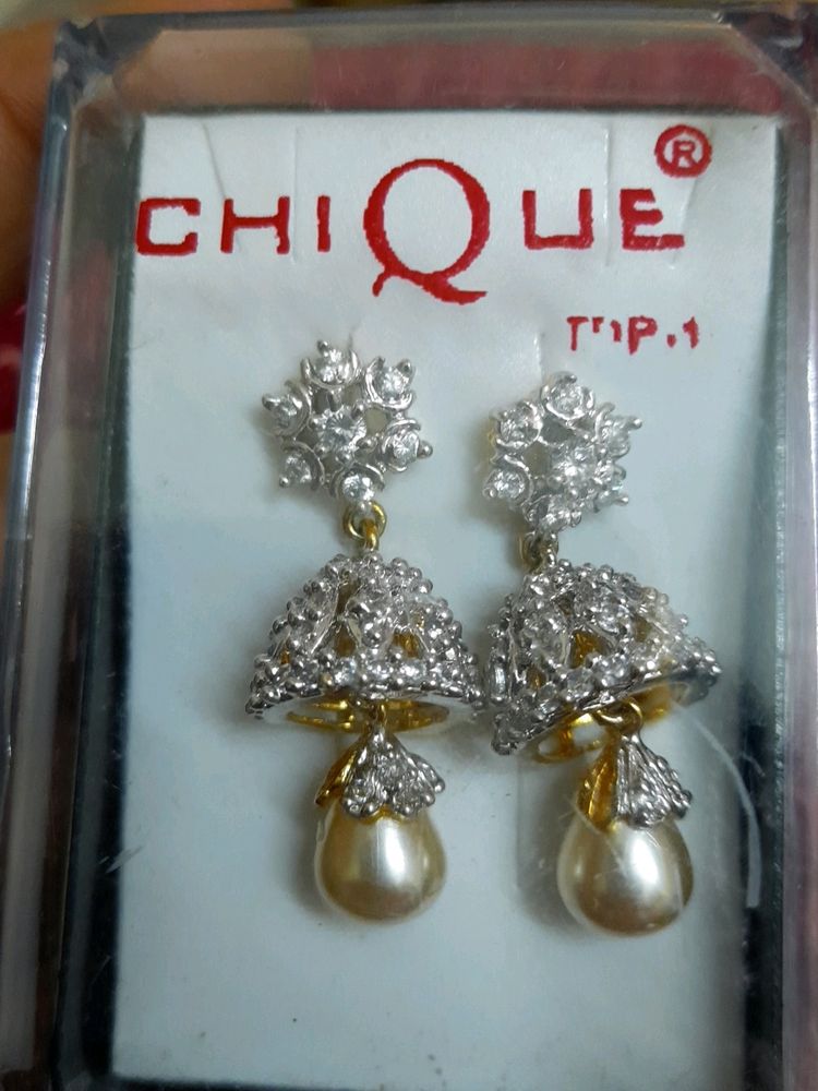 Chique Jwellery Jhumka