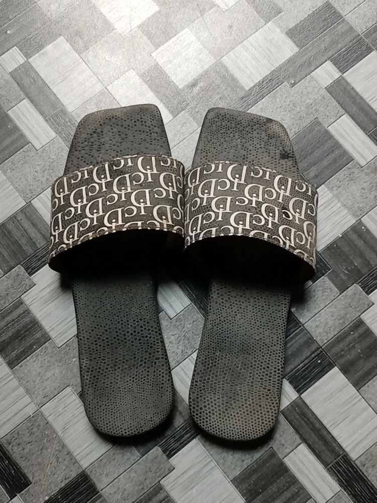 Flat Slippers For Women