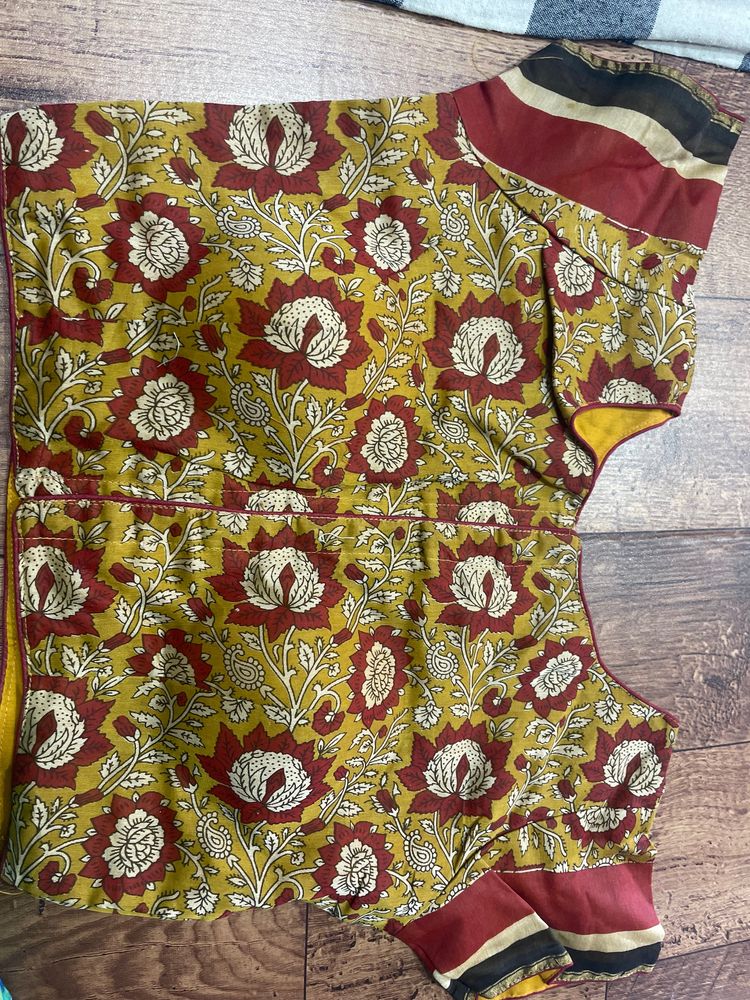 Boat Neck Kalamkari Blouse