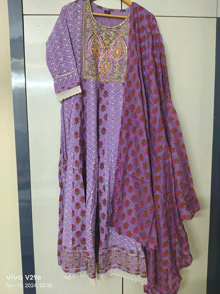 NewUnused Purecotton Schiffli Heavy Anarkali Suit