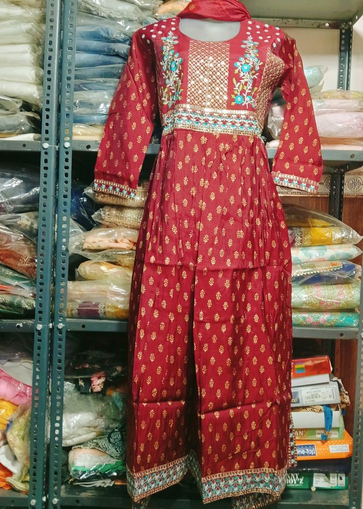 Nyracut Embroidery Work Suit