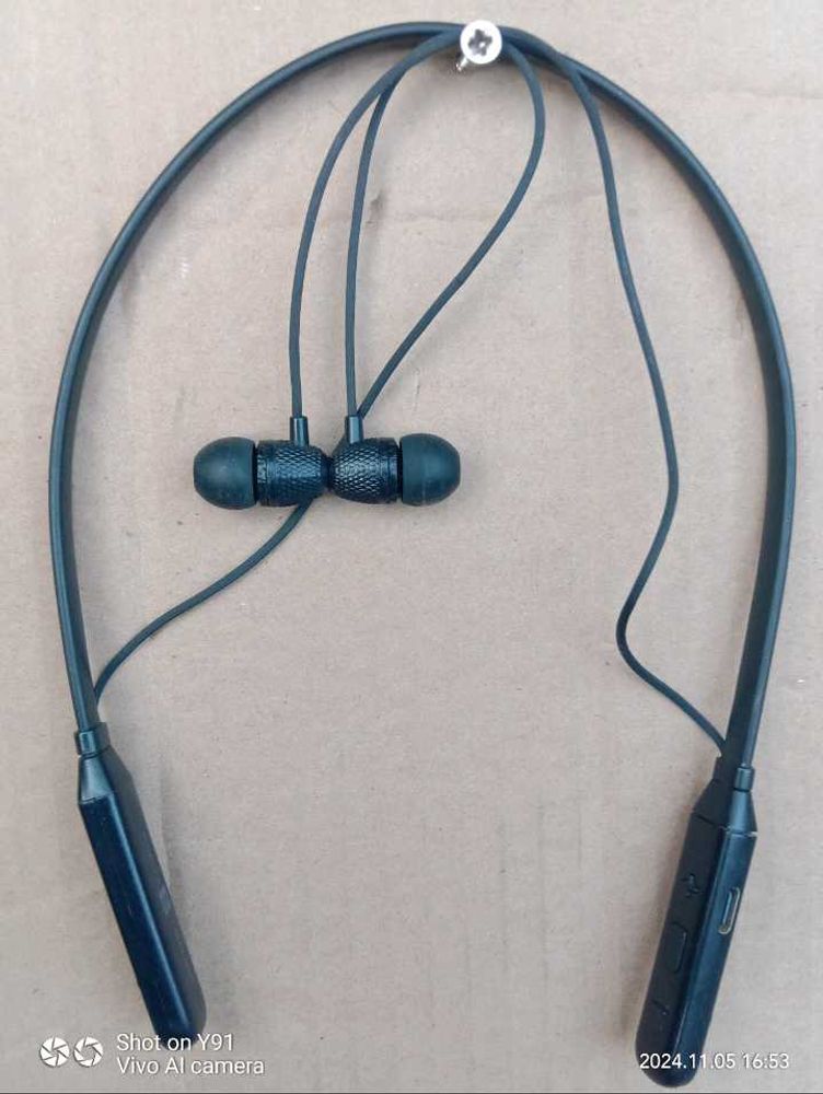 U&i_uinb-6930 Bluetooth Neckband