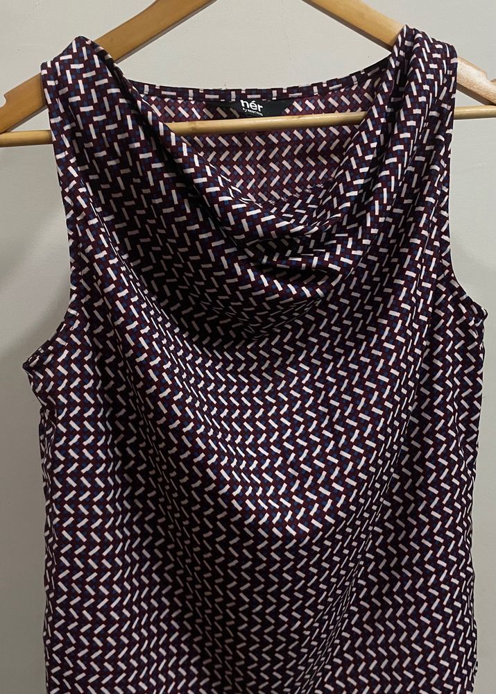 Cowl Top