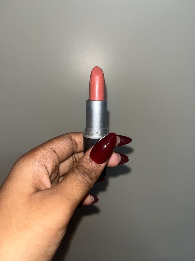 Bulet Lipstick