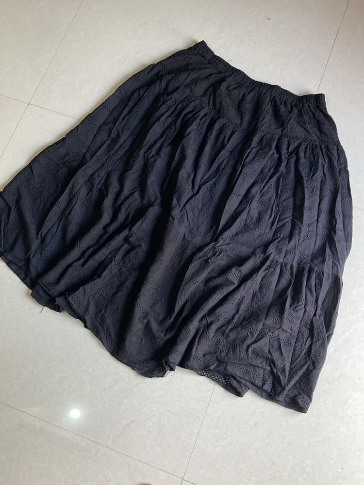 Womens Skirt brand new