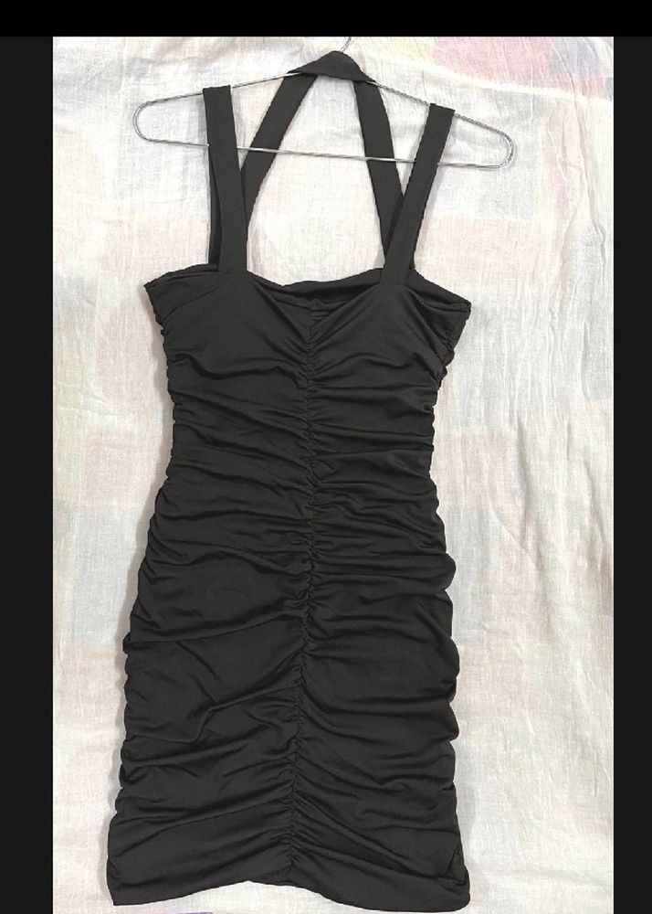 SALE❗️❗️Urbanic Ruched Black Dress