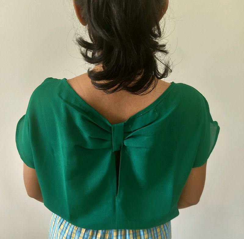 Suite Blanco Green Top