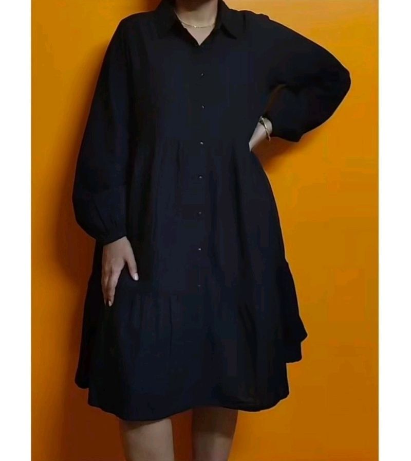 🎀Black Tiered Shirt Dress With Bishop Sleeves😎🍾