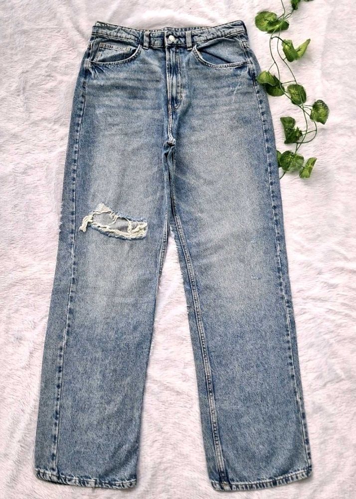 H&M Straight Ripped Jeans 32