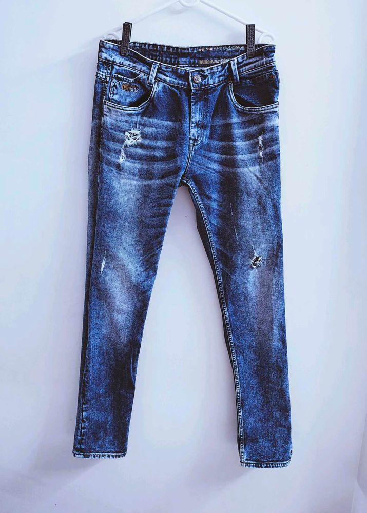 Mufti Stretchable Distressed Jeans