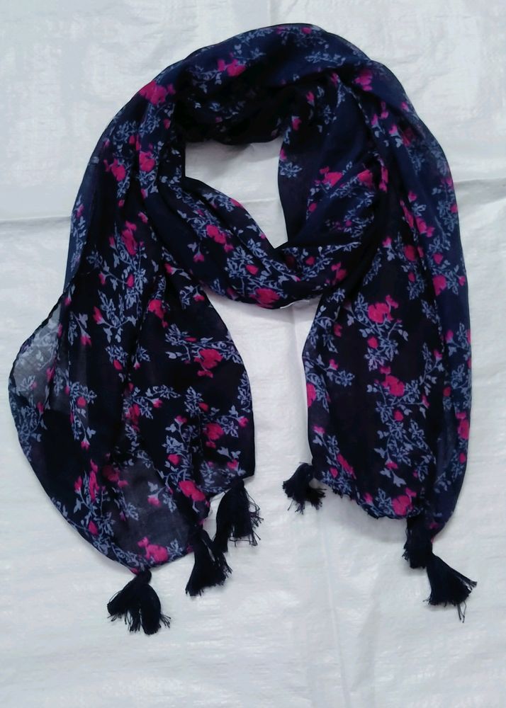 Poly Cotton 22 72 Scarves With Tasseles