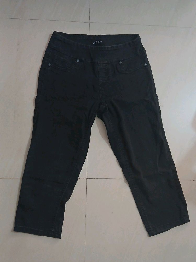 Black Comfortable Jegging Type Jeans