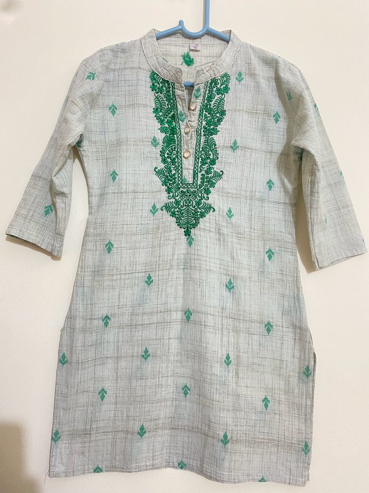 Short Kurti