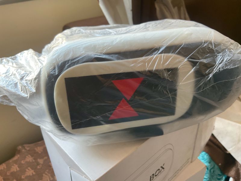 VR Headset New Note Use Fresh One