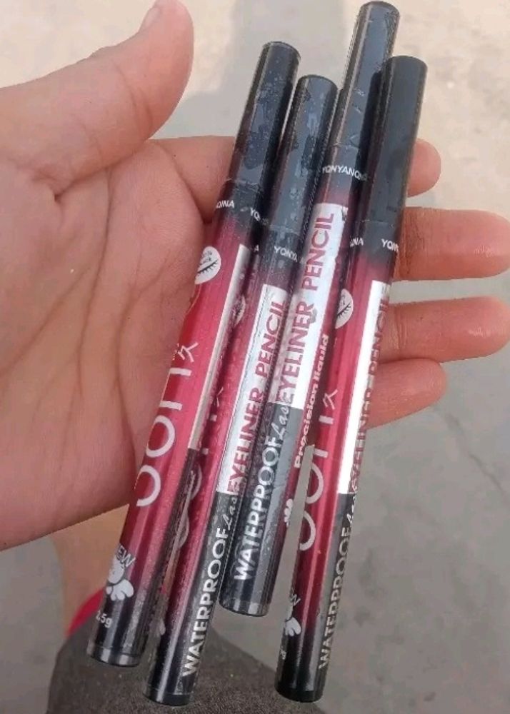 🥳36hr Waterproof Eyeliner🥳