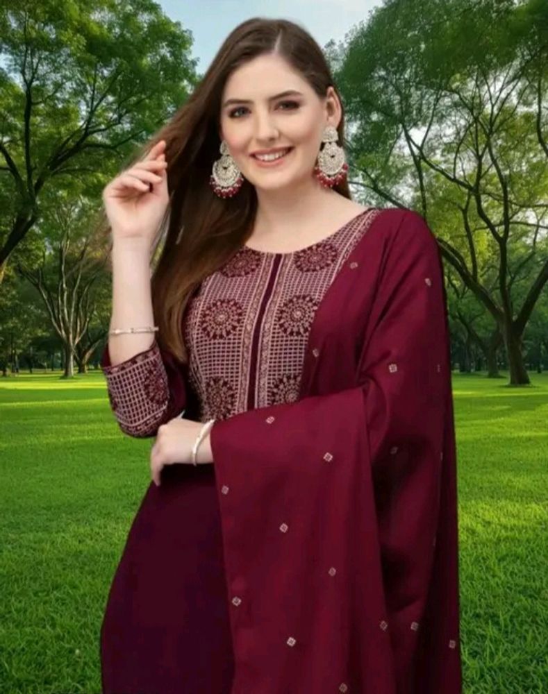 Trendy Pretty Women Kurta Sets