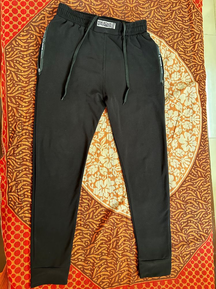 Unisex Stretchable Trackpant (size M/L)