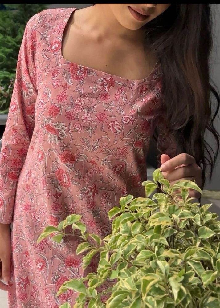 Pink kurti