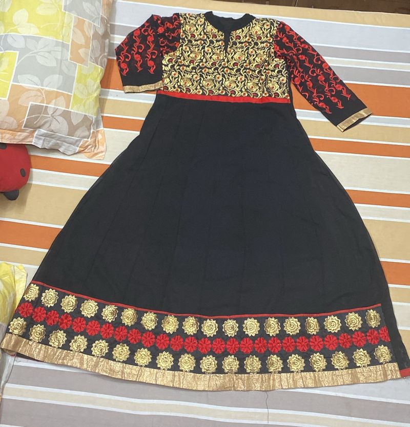 Embroidered Festive Anarkali Kurta