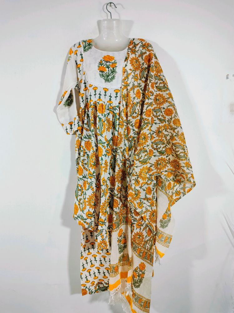 Multicolour Printed Kurta (Women's)