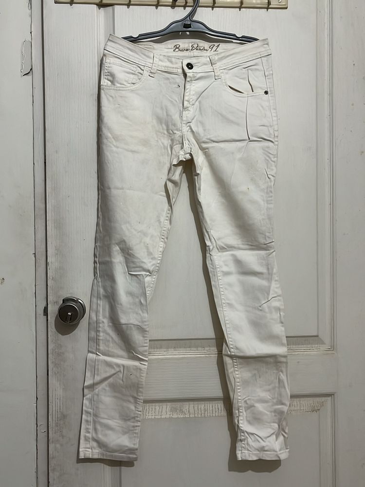 Unused White Denim Jeans For Women