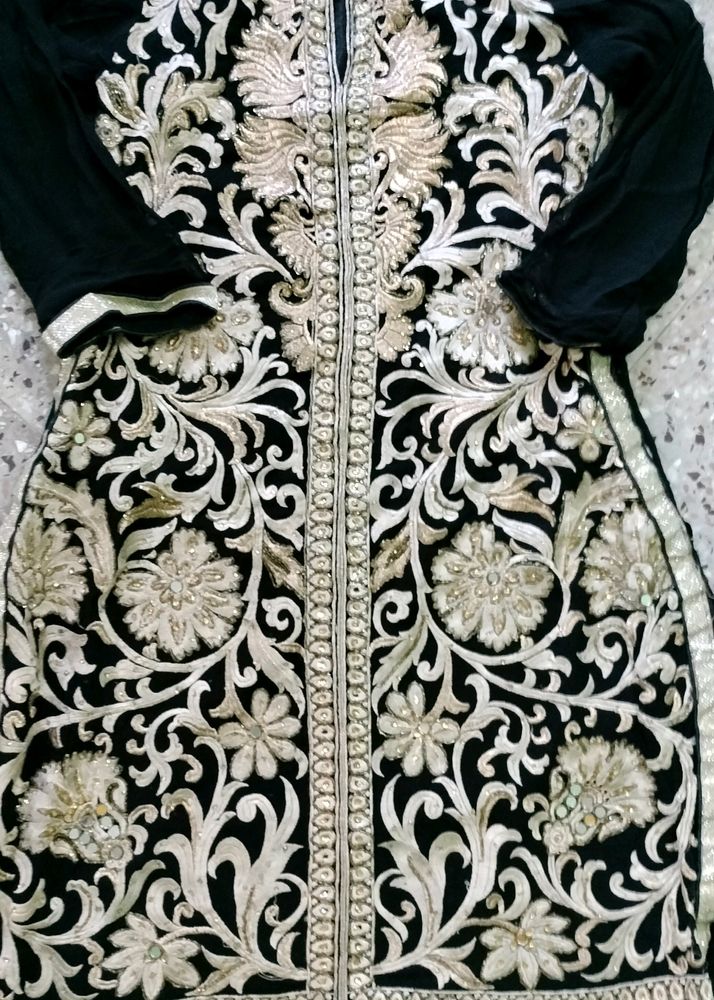 Black Kurti