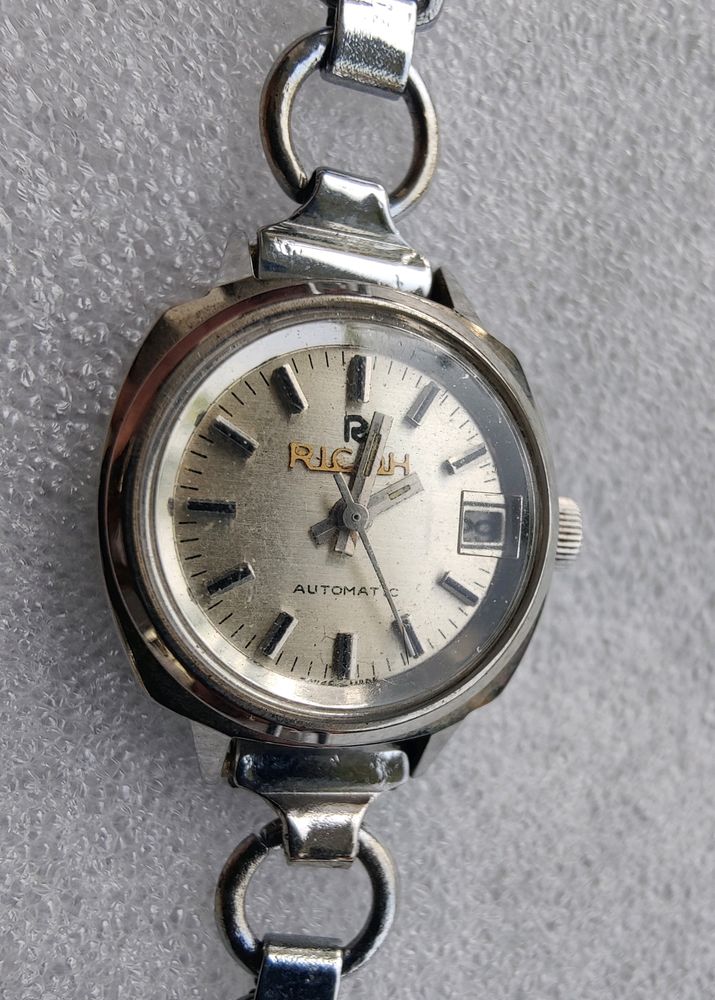 NOS Ricoh Automatic Ladies Date Watch Old Antique