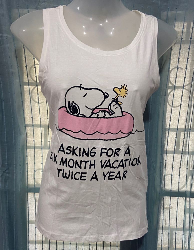 Peanuts / Snoopy Tank Top. To Fit Bust 32-34.