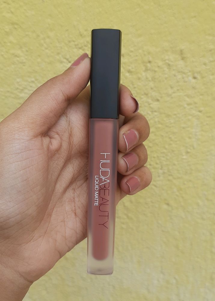 Huda Beauty Liquid Lipstick (Trendsetter)