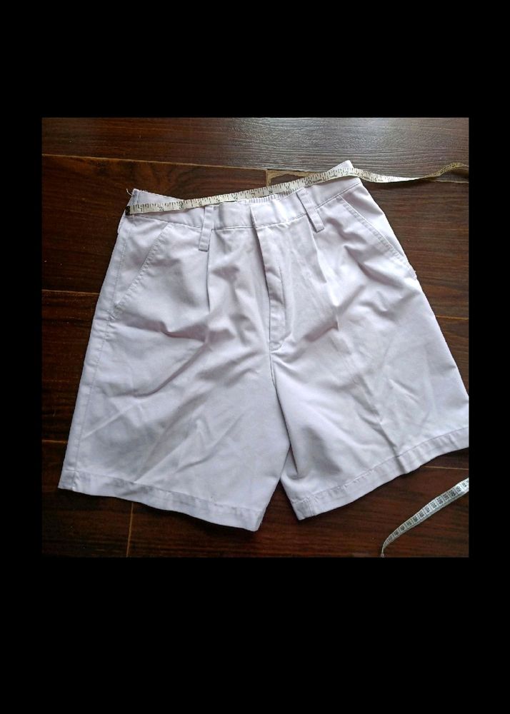 Set Of 4 Half White Pants