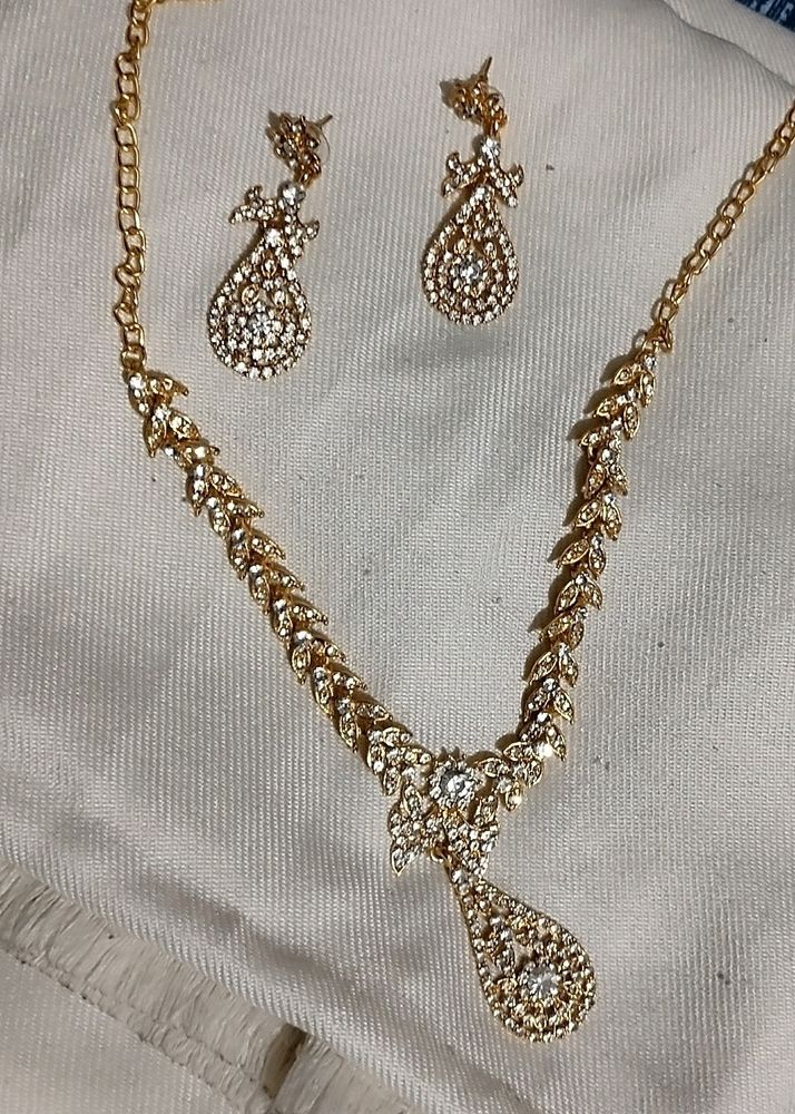 Necklace Set