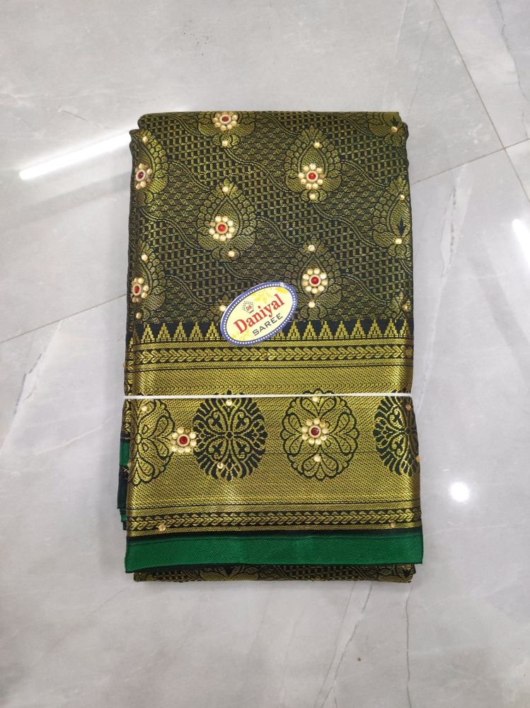 Brocade Jhalak With Stone Work