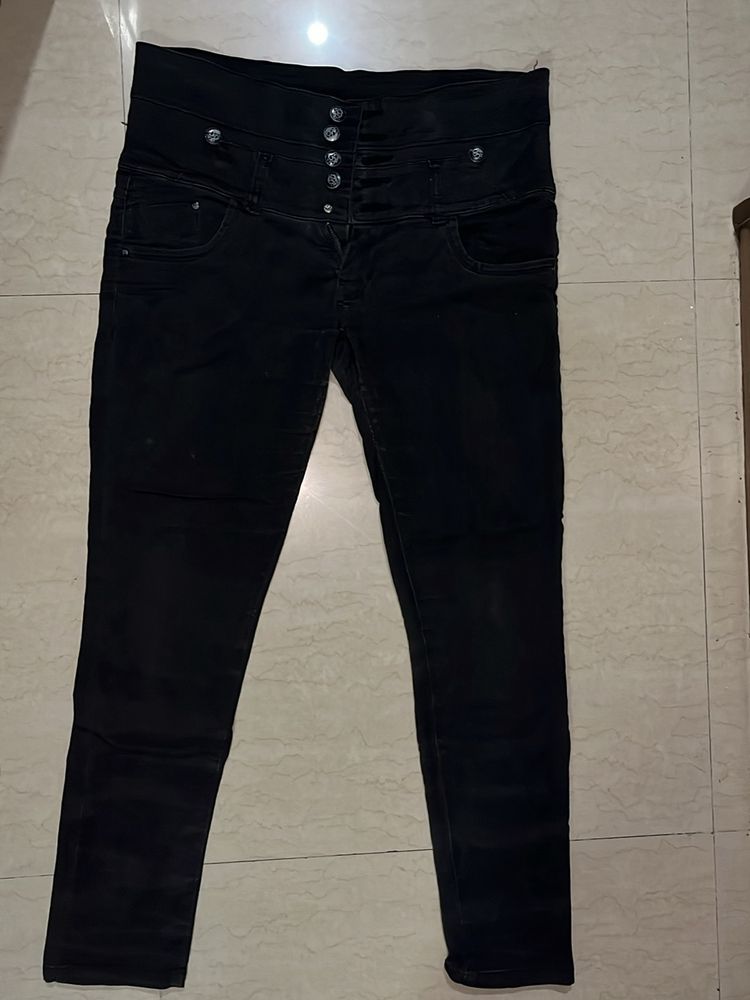 Black High Waisted Jeans