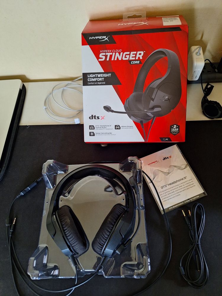 HyperX Stinger core gaming headset &Mouse New