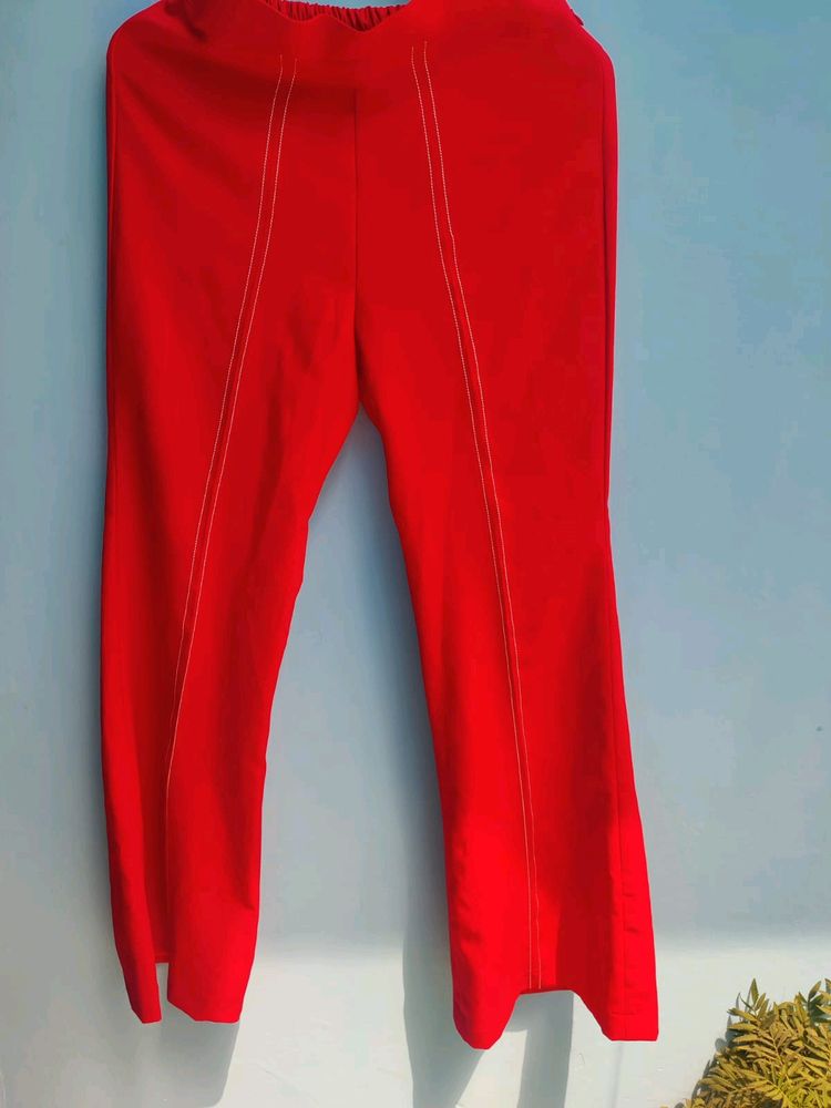 Women's Solid Red Colour Bootcut Pant ♦️