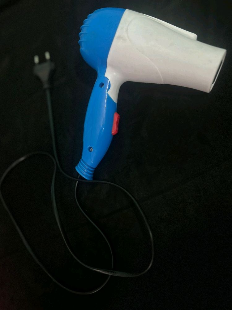 New.Hair Dryer Working Condition Hp8120/00