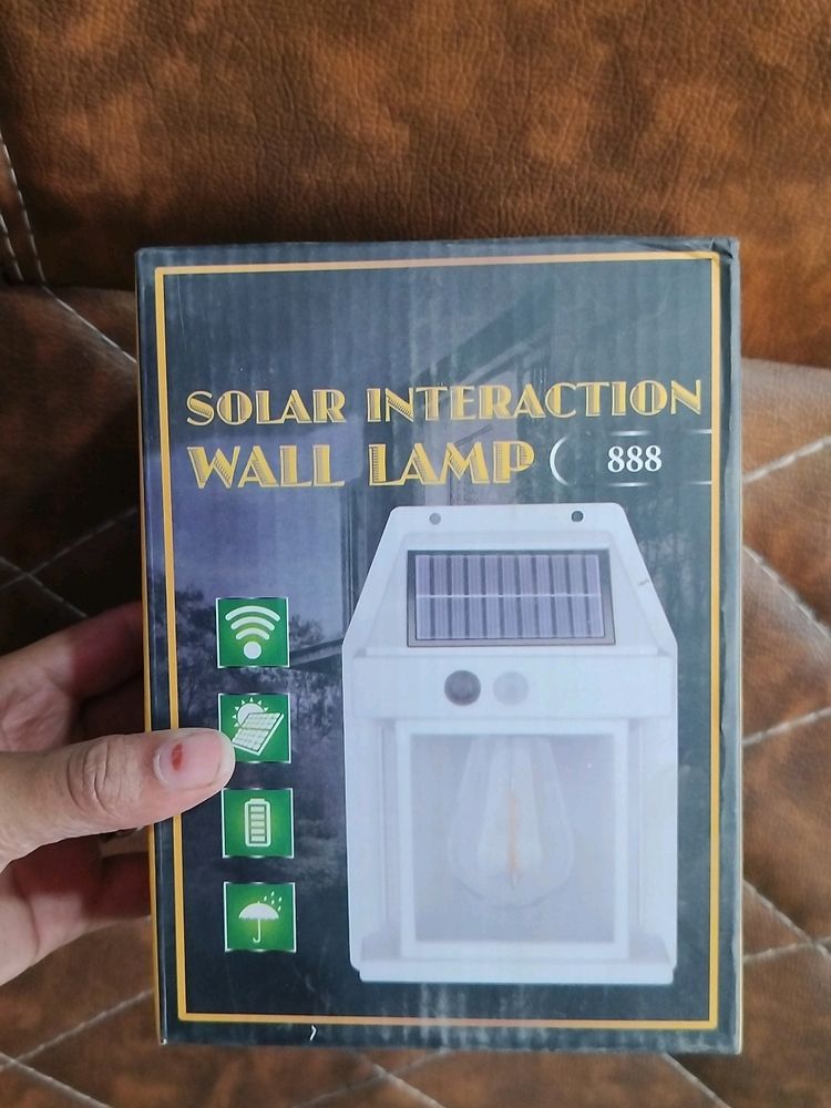 Solar Interaction Wall Lamp