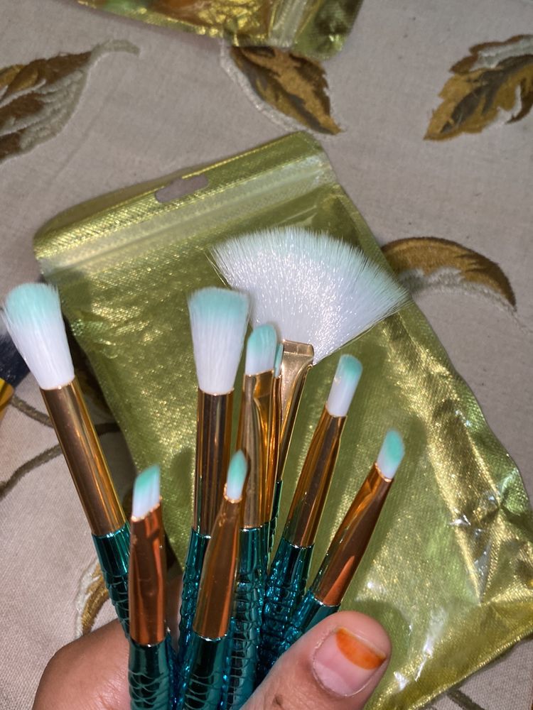 Mermaid Make-up Brushes