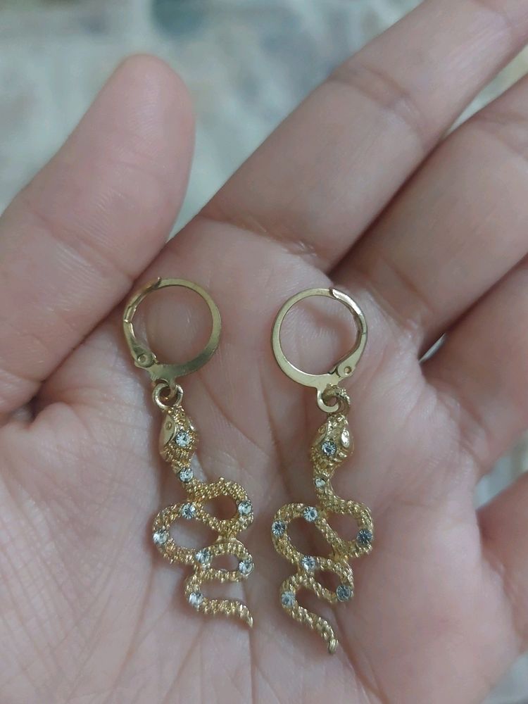 Snazzy Embellished Gold Snake Earrings