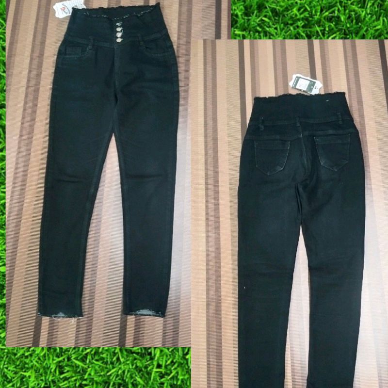 T-70 Size 28 Slim Fit Women Denim Jeans