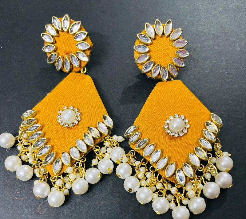 Fancy Paral Party Wear Have Long Size Earrings