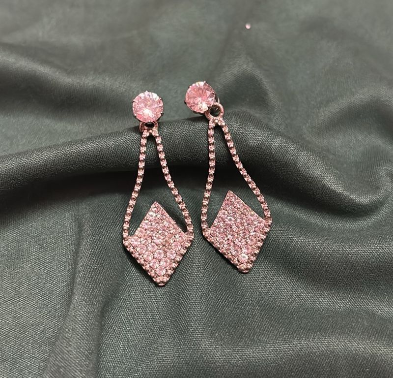 Beautiful Silver Long Earrings With Diamonds